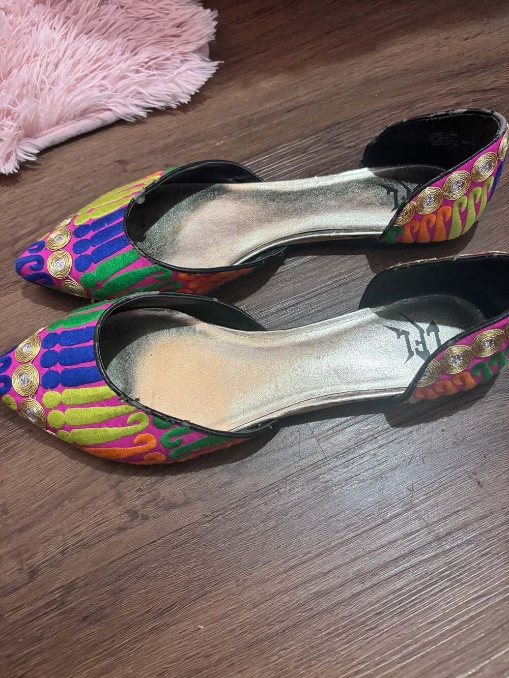 LFL Size 10 Multicolor Embroidered D'Orsay Flats